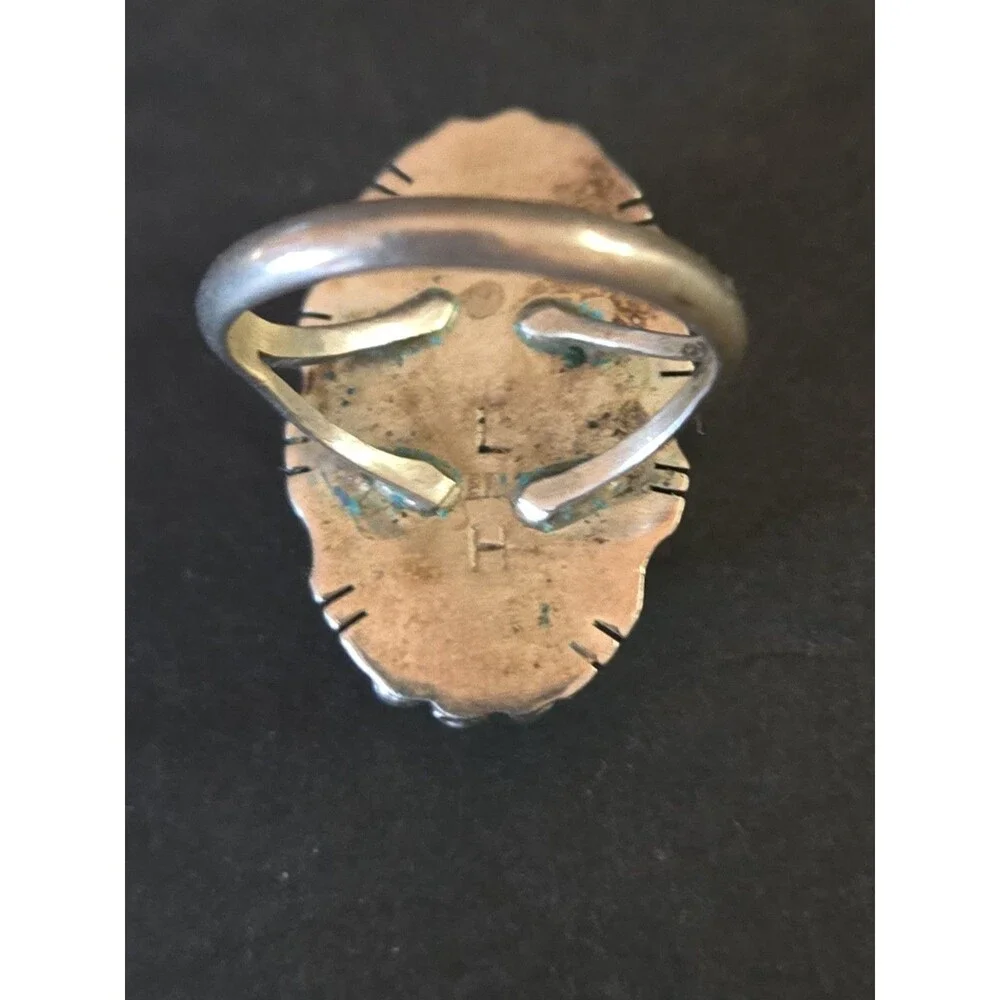 VINTAGE LH SIGNED NAVAJO STERLING SILVER WHITE BUFFALO TURQUOISE RING SIZE 7